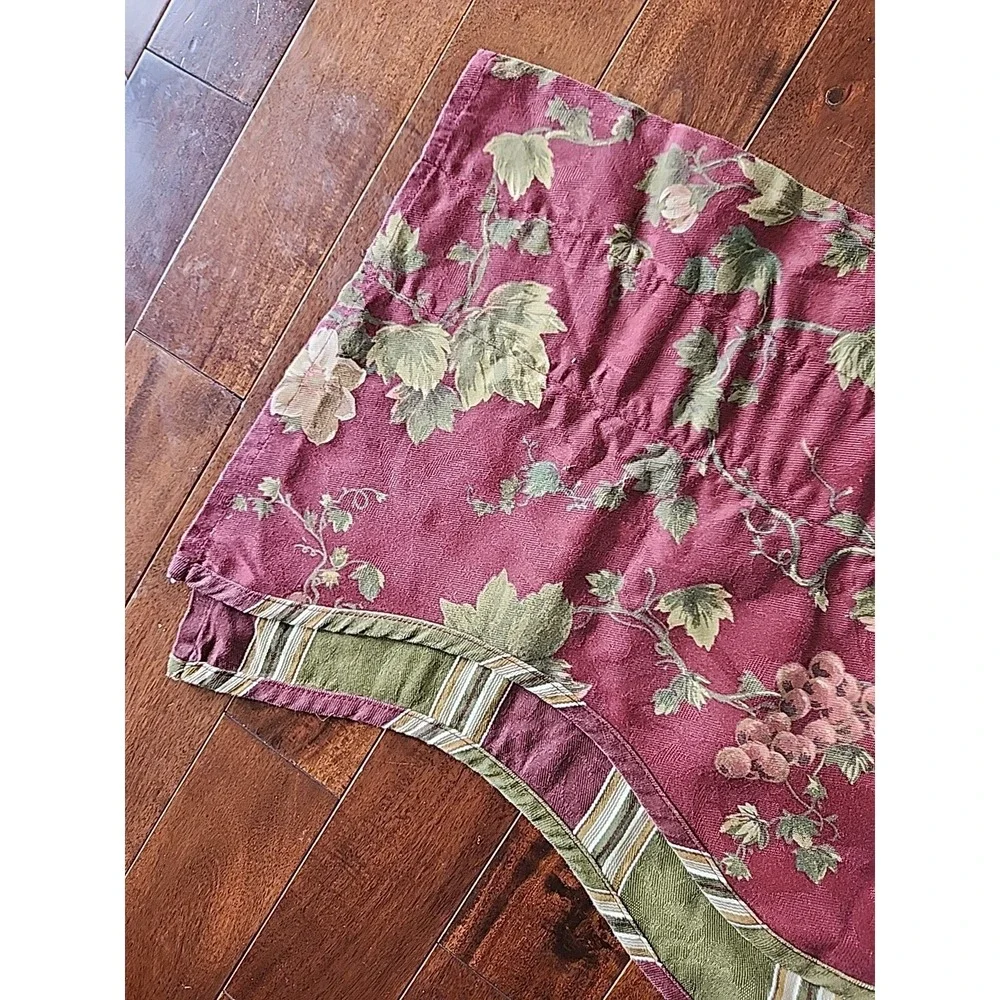 WAVERLY Chianti MERLOT RED GRAPES FLORAL striped‎ VALANCE 16X76